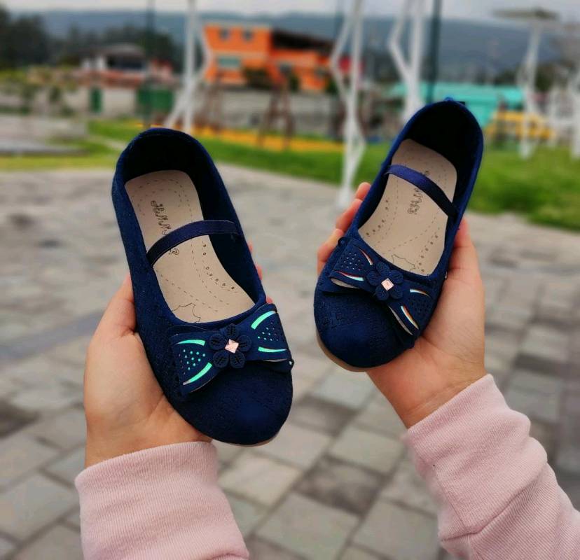 Zapatos para shop niñas quito