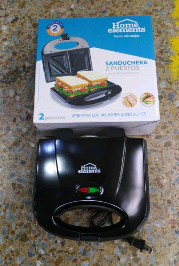 Sanduchera home hotsell elements precio