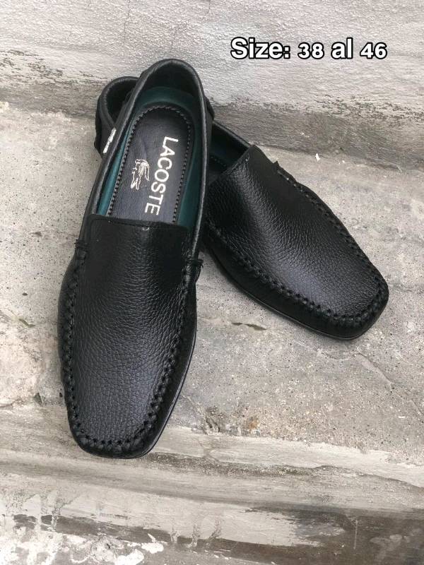 Tienda de best sale zapatos lacoste