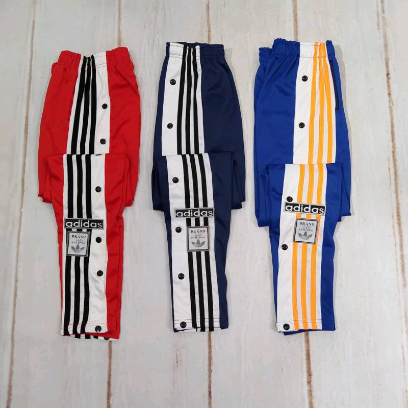 Pantalones adidas con hot sale botones