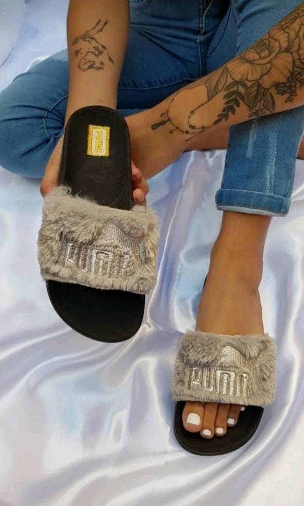 Ojotas puma rihanna top