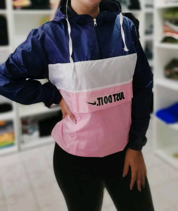 Buzo rompeviento mujer shop
