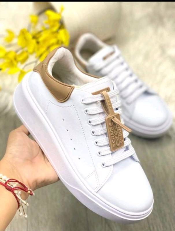 Tenis para mujer best sale hermosos