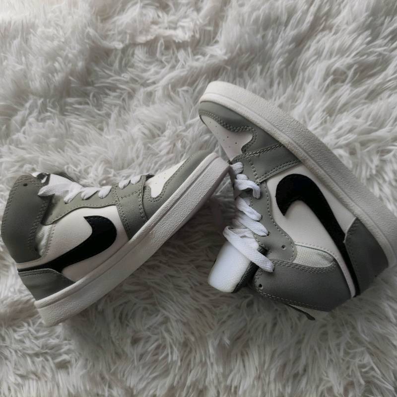 Tallas hotsell nike botines