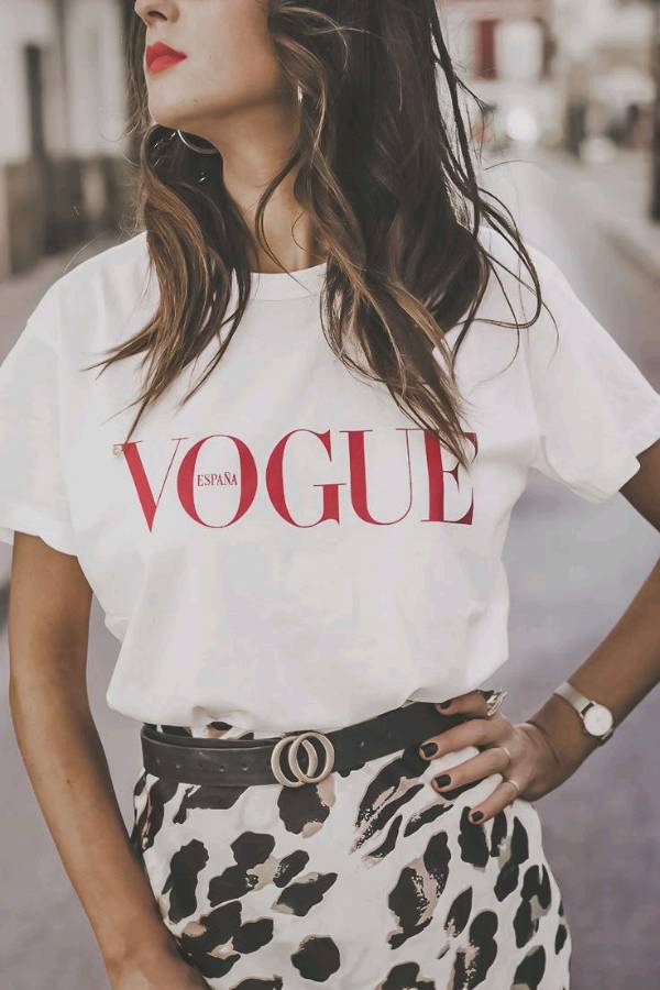 Camiseta vogue hotsell