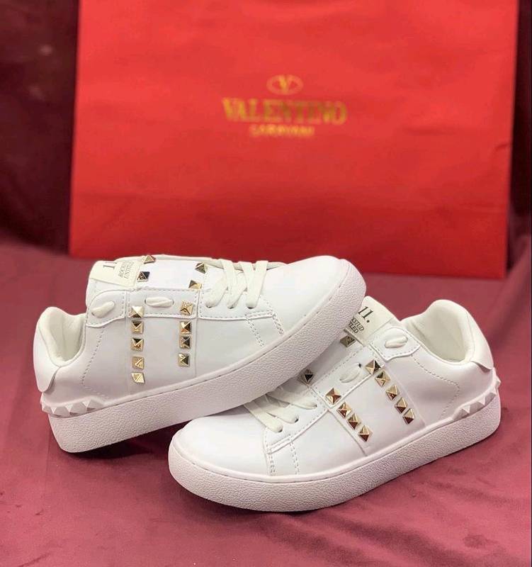 Tenis valentino sales blancos