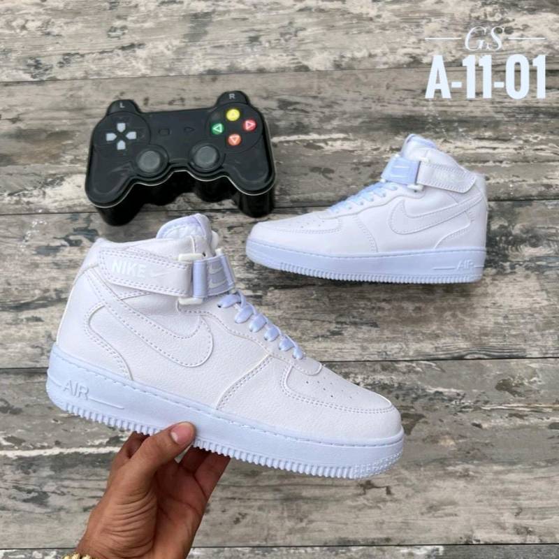 Nike Air Bota Alta Clasica blanca