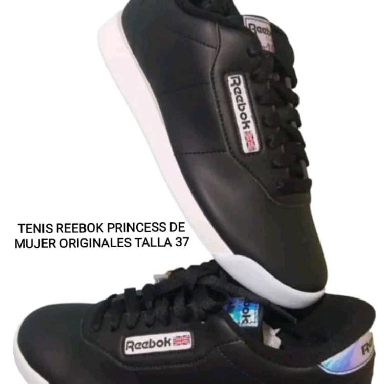 Zapatos Reebok clasicos en Guayaquil