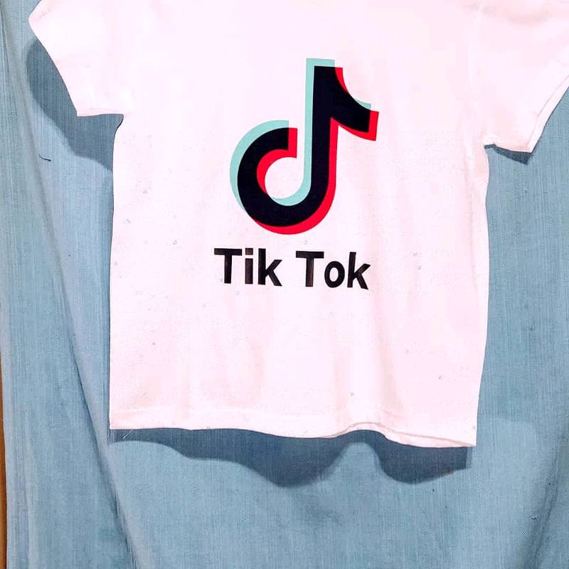 La remera de tik tok clearance