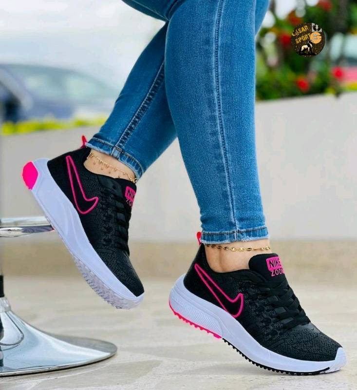 Zapatos Deportivos Nike Dama en Maracay