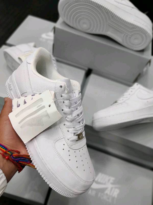 Nike on sale en cuero