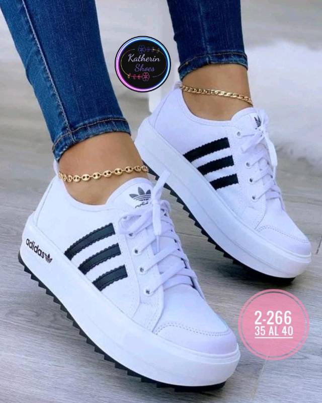 Adidas altos en C cuta