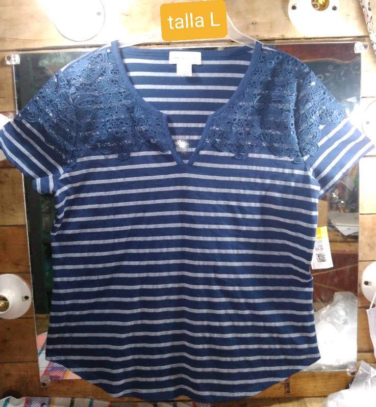 Blusas con rayas hotsell horizontales