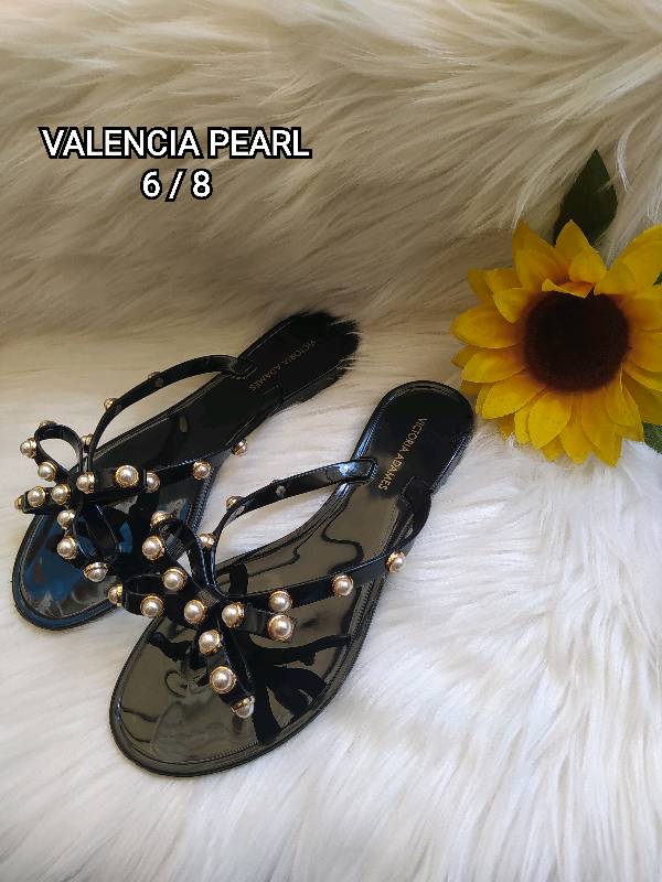 Sandalias victoria adames sale