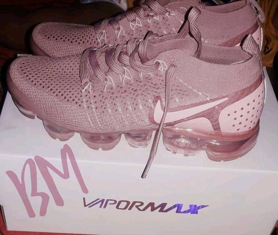 Vapormax rosa new arrivals