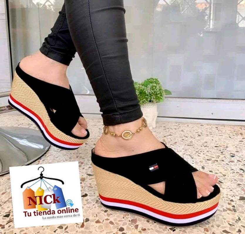 Sandalias altas 2025 colombianas
