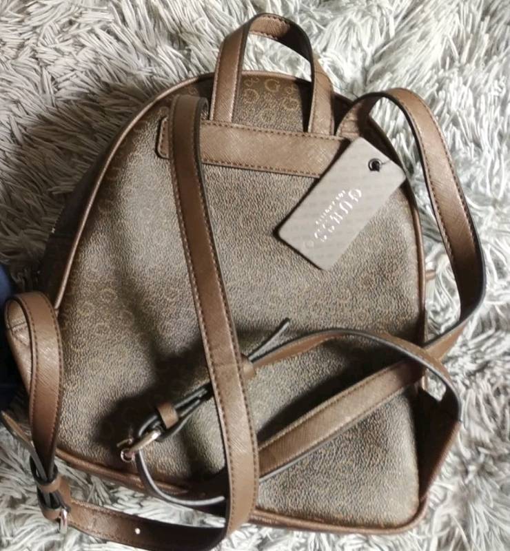Mochila clearance guess cafe