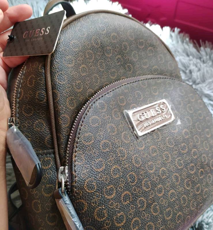 Mochila Guess caf logo en Santiago de Chile