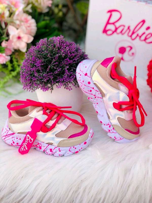 Tenis nike para niña rosas on sale