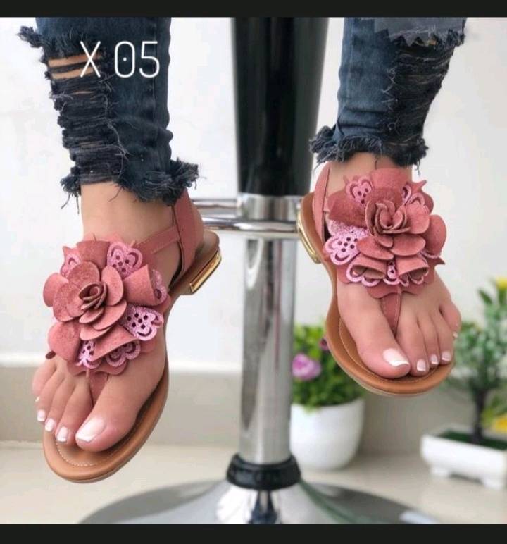 Sandalias con best sale flores 2019