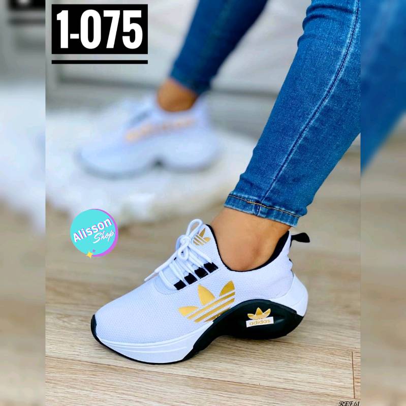 Zapatos sales adidas tiburon