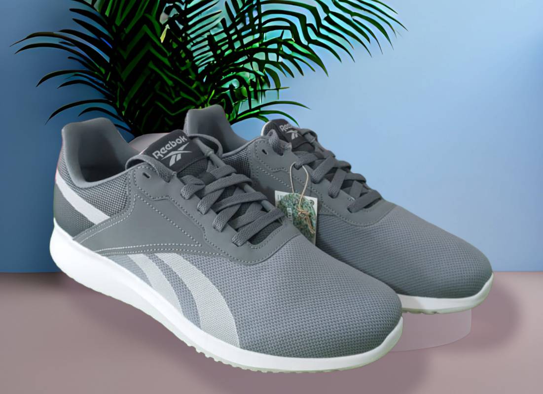 Reebok originales . 80 menos 24 . Solo pagas 60