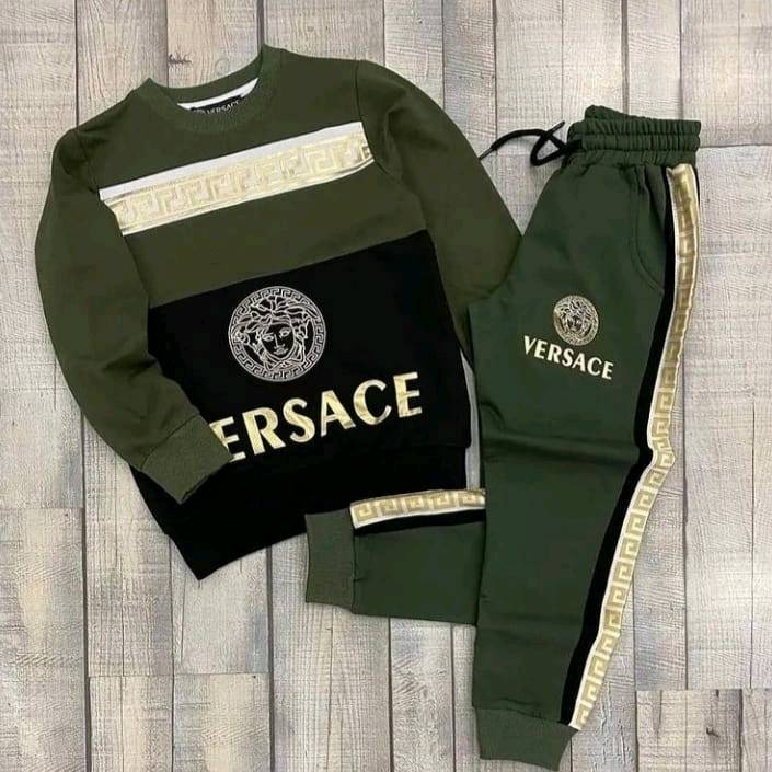 Conjuntos VERSACE en Medellin