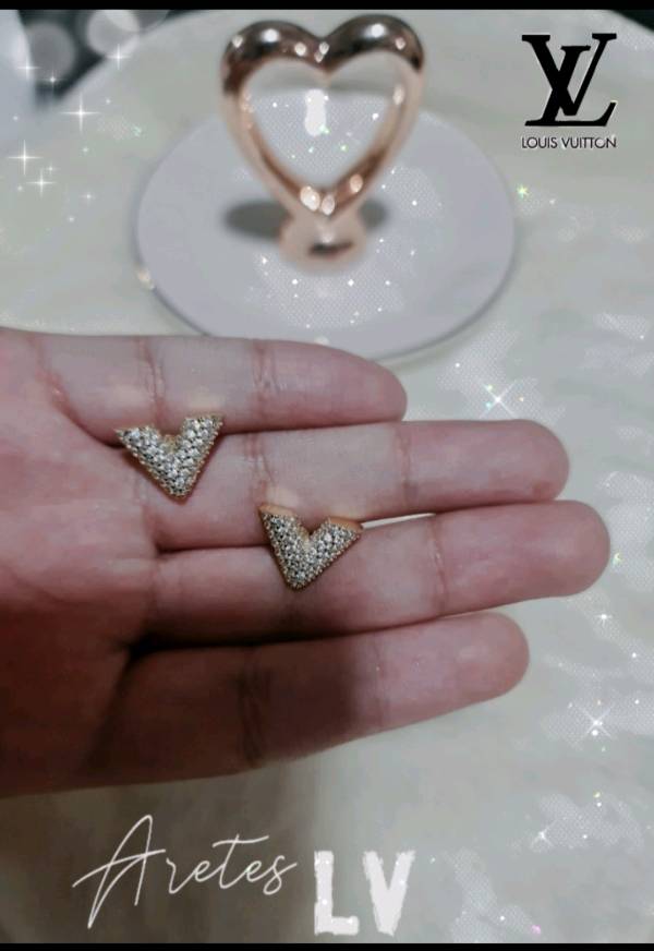 Aretes lv shop