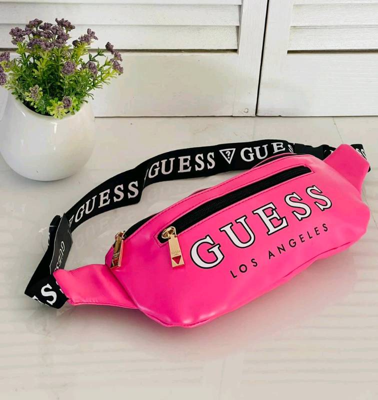 Cangurera shop guess rosa