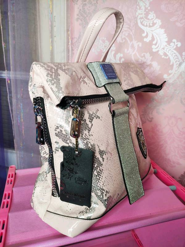 Kaishilan carteras sales