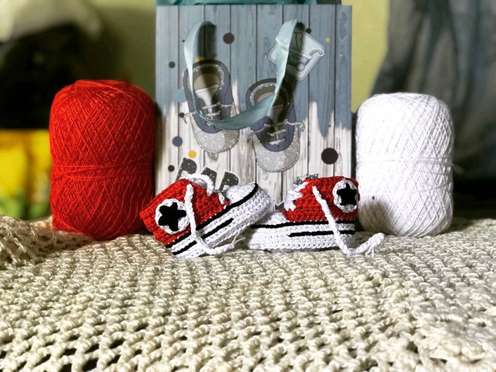 Converse 2025 rojos tejidos