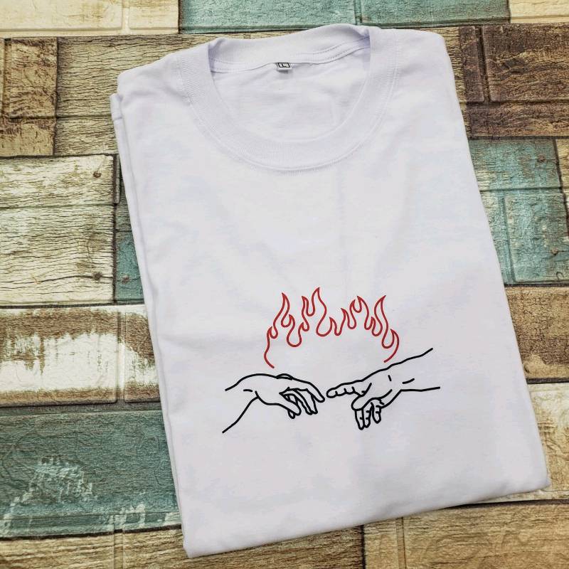 POLO AESTHETIC SIMBOLOS en Lima