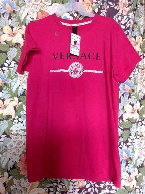 Precio de shop playera versace