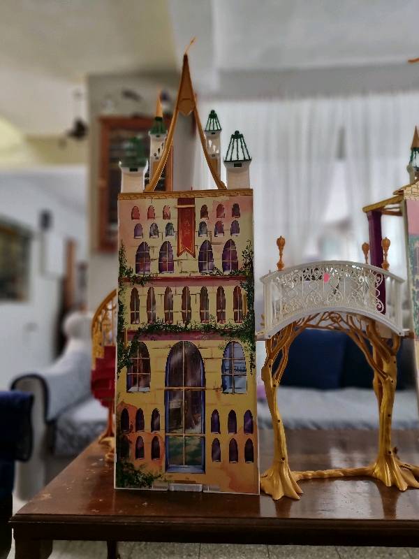 Castillo ever sales after high precio