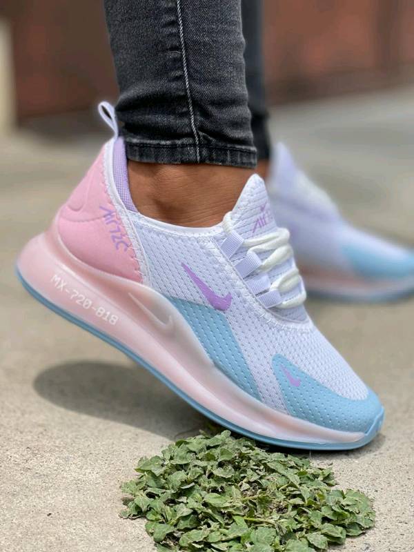 Tenis nike blancos con rosa hotsell