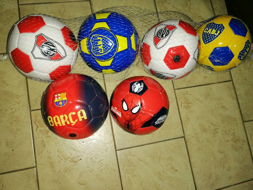 Pelotas chiquitas de futbol deals