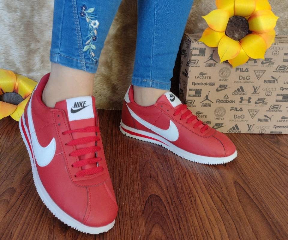 Cortez rojos cheap