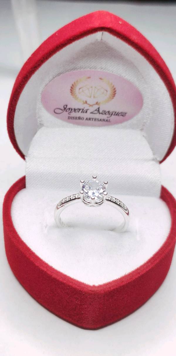 Anillos de sale compromiso quito olx