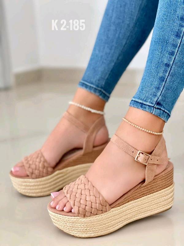 Sandalias altas 2025 de moda 2020