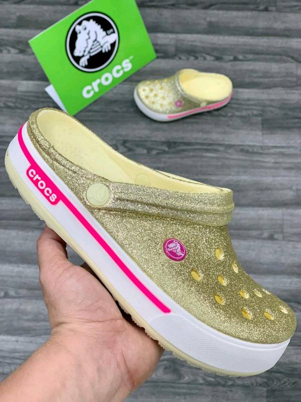 Crocs para hotsell mujer escarchadas