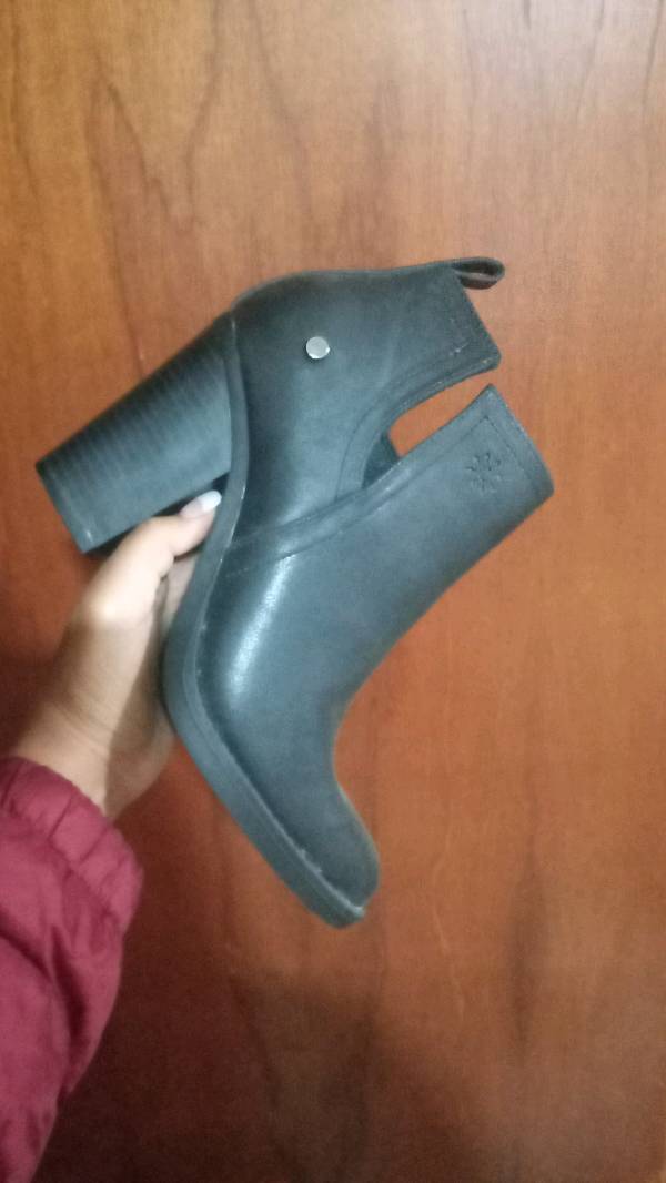 Botas verdes best sale price shoes