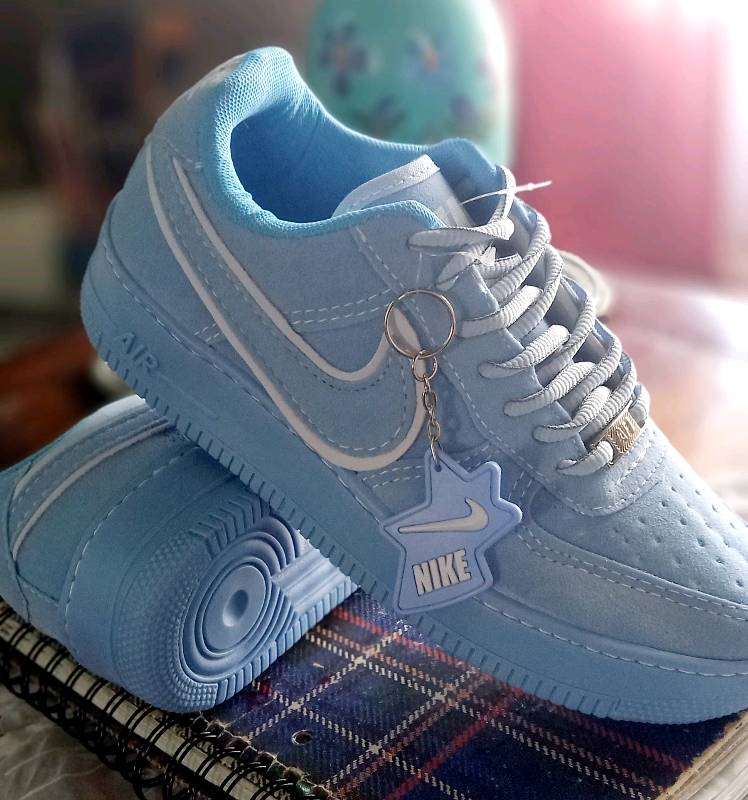 NIKE AIR FORCE IMPORTADAS en San Miguel