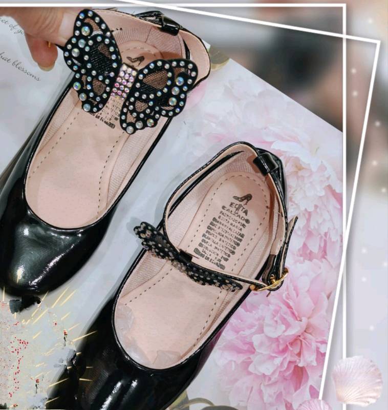 Zapatos para sale niñas quito
