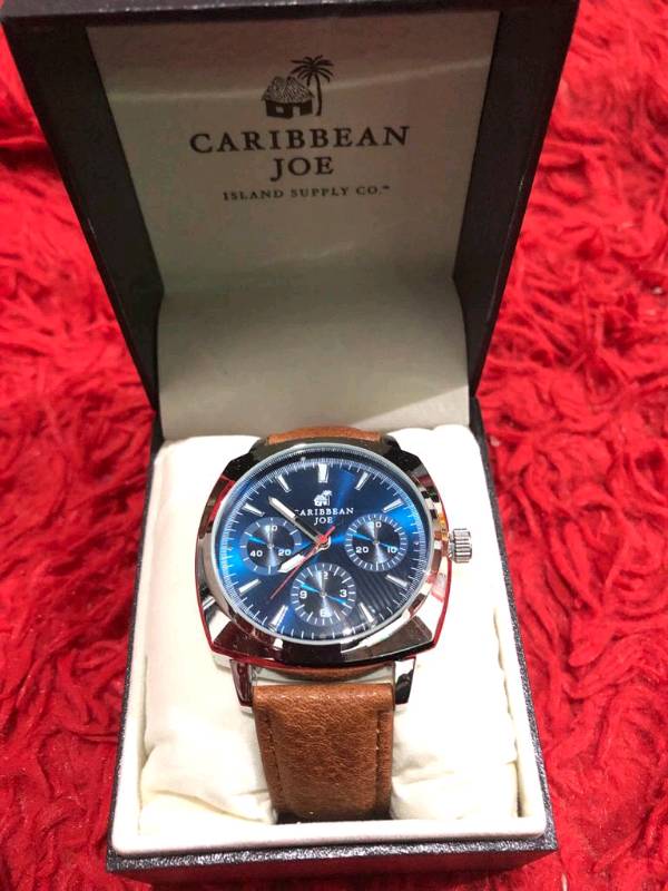 Reloj caribbean joe clearance precio