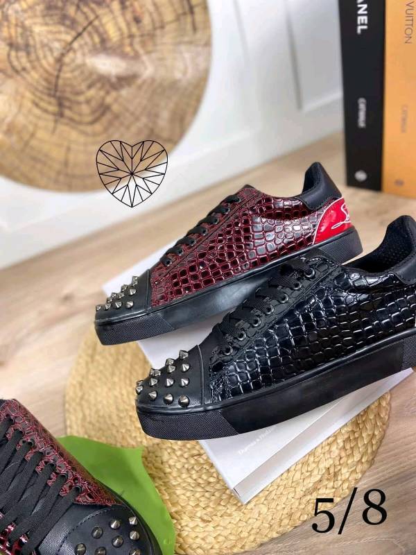 Tenis con suela roja sales