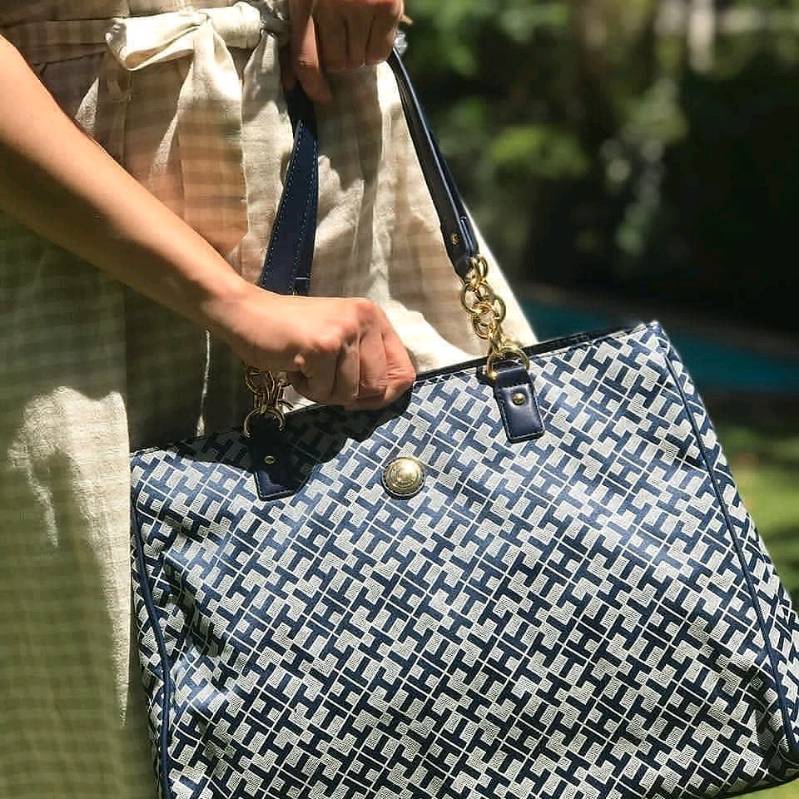 Cartera Tommy Hilfiger en Ciudad Guayana