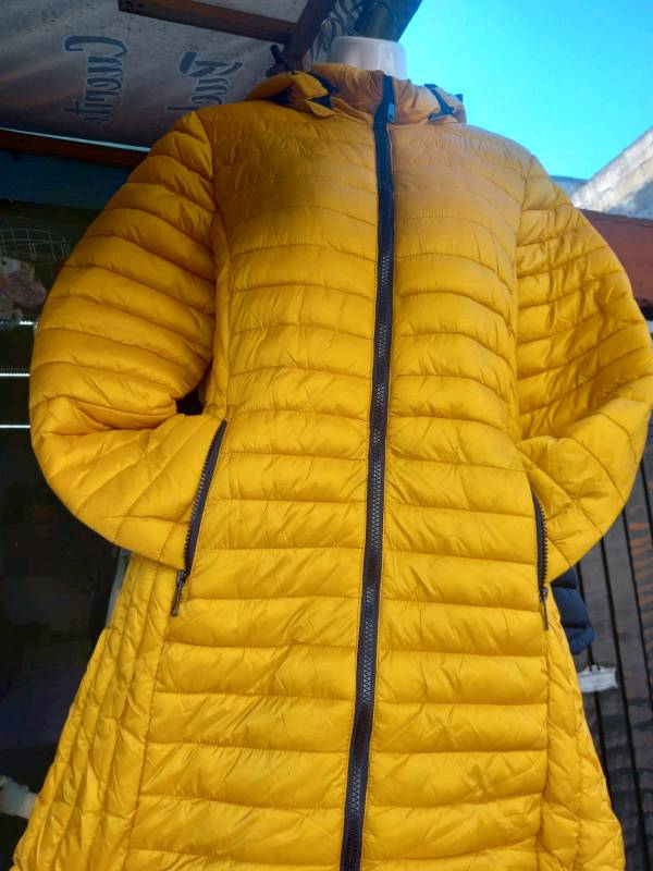 Chamarra cazadora color mostaza dama