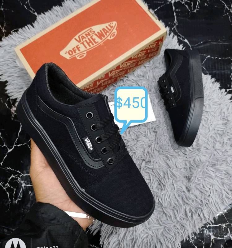 Tienda de tenis best sale vans en monterrey