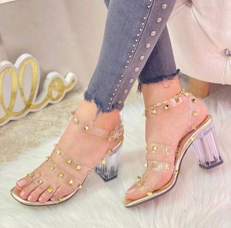 Zapatos Tacon de Cristal Con Amarre en Santa Marta