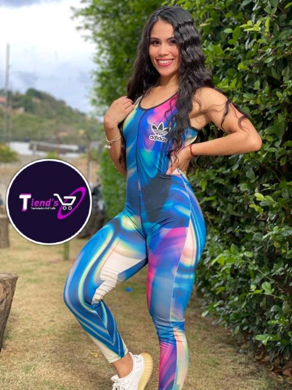 Enterizos sales de gym
